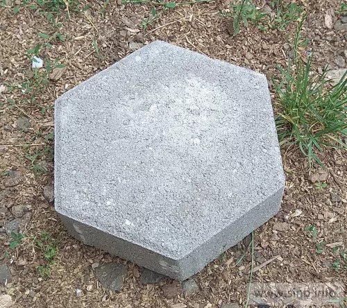 Concrete block for kennels 4pc