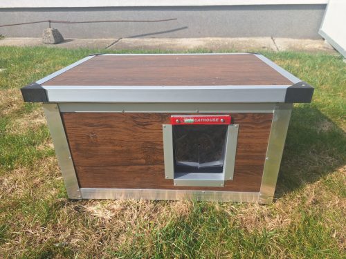 [IF-W-HC1] Cușcă cu încălzire infraroșu pentru pisici Thermo WOODY CAT (54x38x28cm)