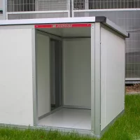 Dividing wall for dog house